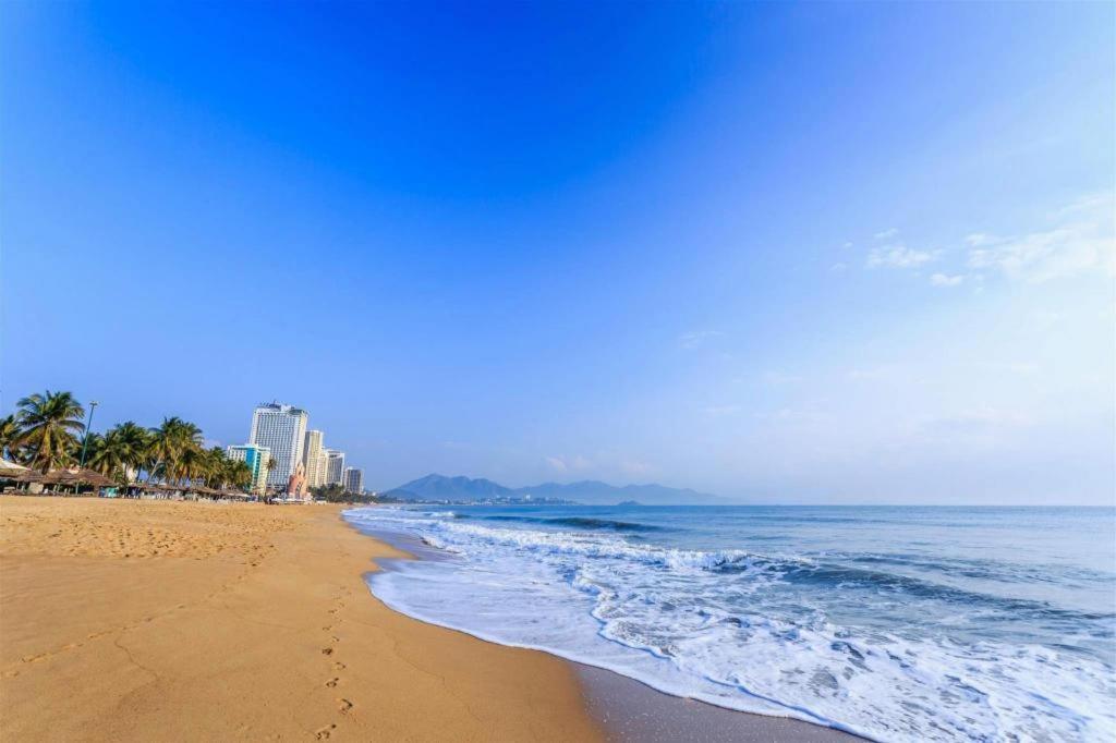 La Mer Hotel Nha Trang Exterior photo